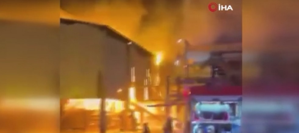 Petrol rafinerisinde patlama: 1 ölü, 13 yaralı