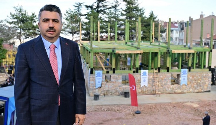 Polemik değil, hizmet üretiyoruz