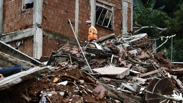 Selde can kaybı 30'a yükseldi