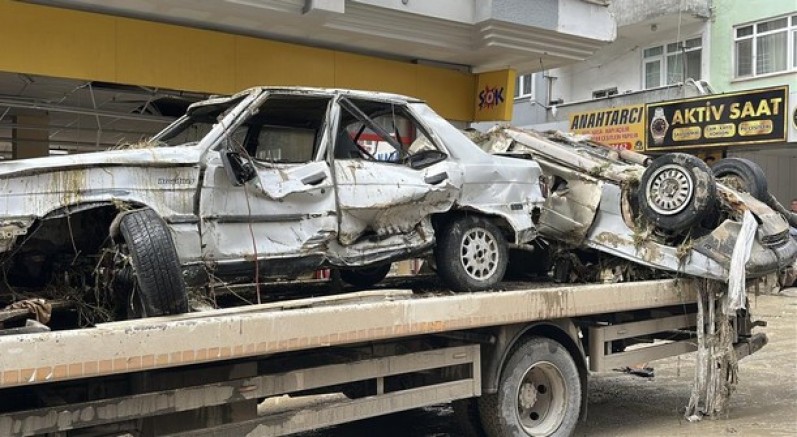 Selin vurduğu Havza'da yaralar sarılıyor
