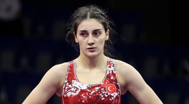 Şevval Çayır’dan bronz madalya