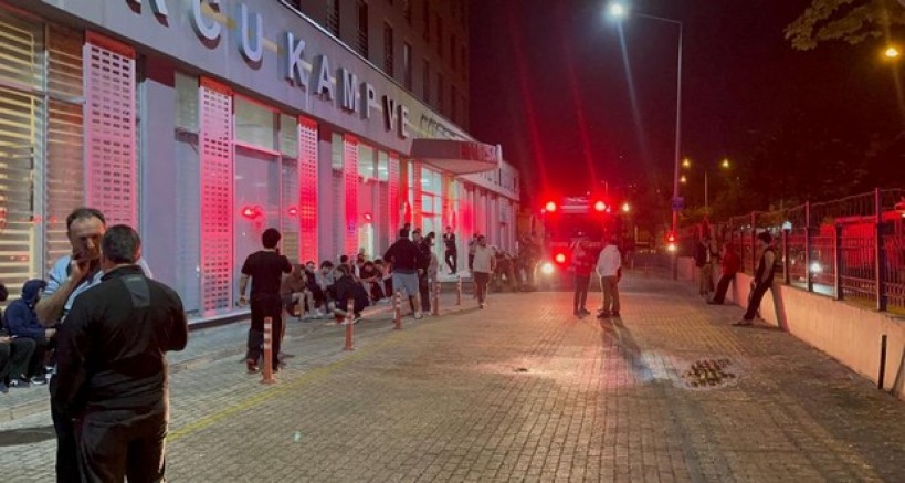Sporcu kamp merkezinde çıkan yangın söndürüldü