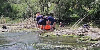 14 yaşındaki çocuk çayda boğuldu