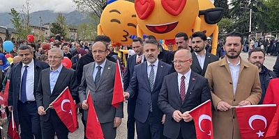 23 Nisan korteji renkli görüntülere sahne oldu