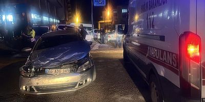 3 aracın karıştığı kazada 2 kişi yaralandı