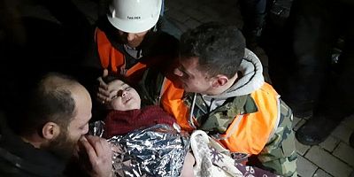 3 çocuk sağ kurtarıldı