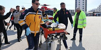8 aylık hamile kadın helikopterle Mersin’e getirildi