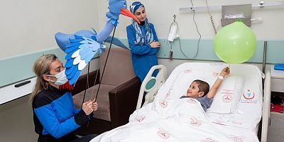 Ameliyat öncesi kuklalı terapi