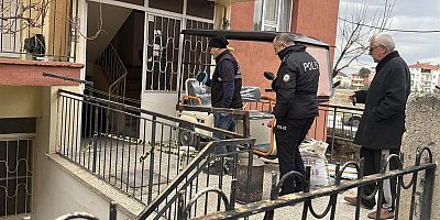 Arkadaşının evinde hayatını kaybetti