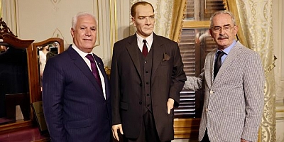 Atatürk’ün balmumu heykeli, Hünkâr Köşkü’nde 