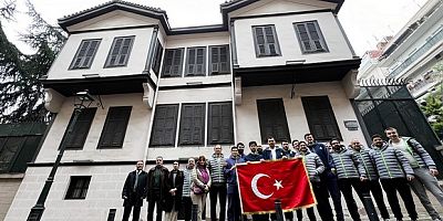 Atatürk'ün doğduğu evini ziyaret ettiler