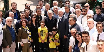 Aziz Yıldırım, şampiyon boksörlerle bir araya geldi