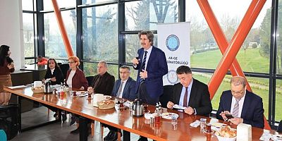 Başarılı Akademisyenlerin Rektörle Buluşması