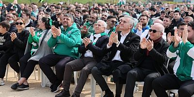 Başkan Bozbey, Bursaspor taraftarıyla şampiyonluk heyecanını paylaştı