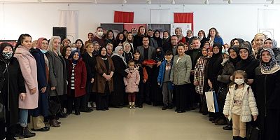 Başkan Dündar, AK Kadınlarla Buluştu
