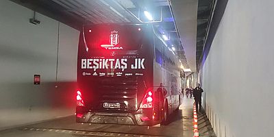 Beşiktaş stada geldi ve tesislere geri döndü