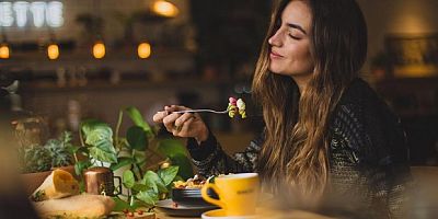 Beslenme tarzımızı duygularımız şekillendiriyor