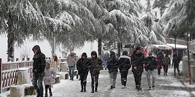 Boztepe beyaz gelinliğini giydi