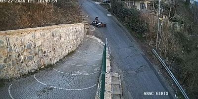 Bozuk yolun sebep olduğu kaza kamerada: 1 yaralı