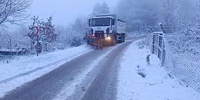 Bursa Büyükşehir'den kar mesaisi