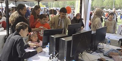 Bursa'da akıllı şehir oyunları minik oyuncularla buluştu