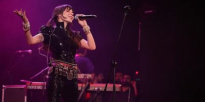 Bursa'da Gaye Su Akyol ile müzik dolu gece
