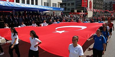 Bursa’da ‘Zafer Bayramı’ coşkusu