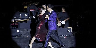 Bursa Festivali’nde 'Zeki Müren' gecesi