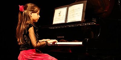 Bursa Nilüfer'de alkışı hak eden performanslar