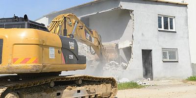 Bursa Nilüfer'de kaçak yapılara savaş var