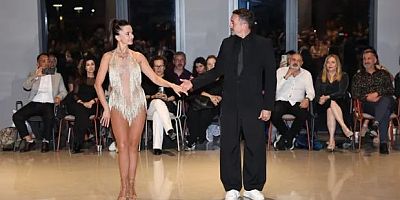 Bursa Nilüfer’de salsa, vals ve tango şov