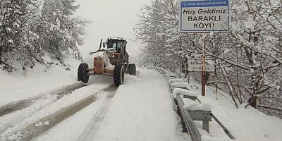 Bursa'nın yüksek kesimlerinde karla mücadele sürüyor