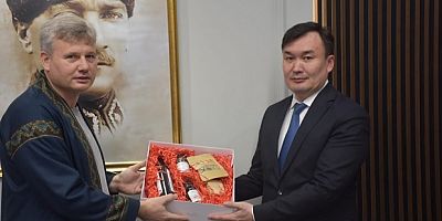 Bursa OSB Yönetimi Kazak heyetini ağırladı