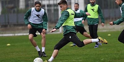 Bursaspor’da mesai başlıyor