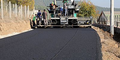 Büyükşehir asfalt mesaisinde