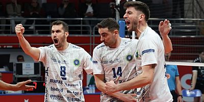 Büyükşehir'in Efeleri Play-Off'u garantiledi