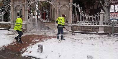 Büyükşehir kar ve lodosa geçit vermedi