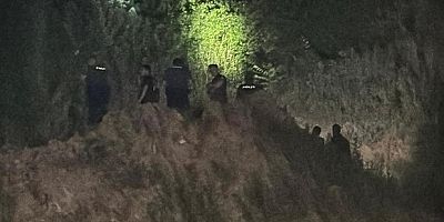 Cezaevinden izinle çıktı, eşini bıçakladı