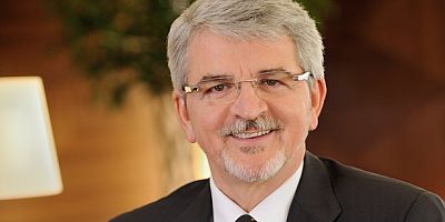 Çilek Mobilya ödüle doymuyor