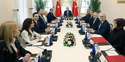 Cumhurbaşkanı Erdoğan, Balkan Barış Platformu üyelerini kabul etti