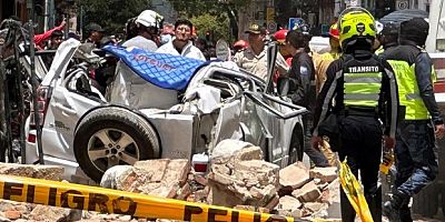 Depremde 14 kişi öldü