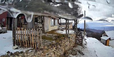 Dikmen Yaylası beyaza büründü