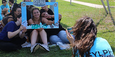 Dünya gençleri Fadıllı’da bir araya geldi