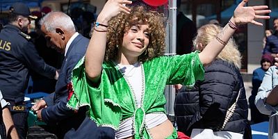 Dünya Romanlar Günü’nde renkli görüntüler