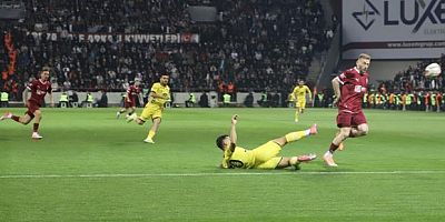 Elazığspor finalde