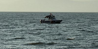 Emekli polis hayatını kaybetti, oğlu kurtarıldı