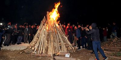 Ergan Dağı'nda Türk dünyası ateşi yakıldı
