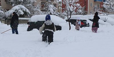 Erzincan’da eğitime 1 gün ara