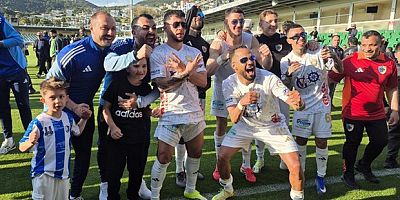 Erzurumspor şampiyonluğunu kutladı