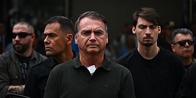 Eski Devlet Başkanı hastaneye kaldırıldı